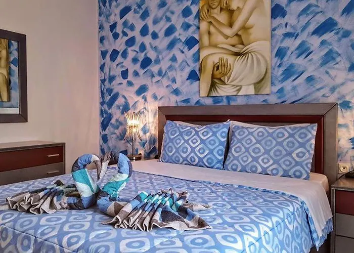 Отель Santorini Pleasure Тира