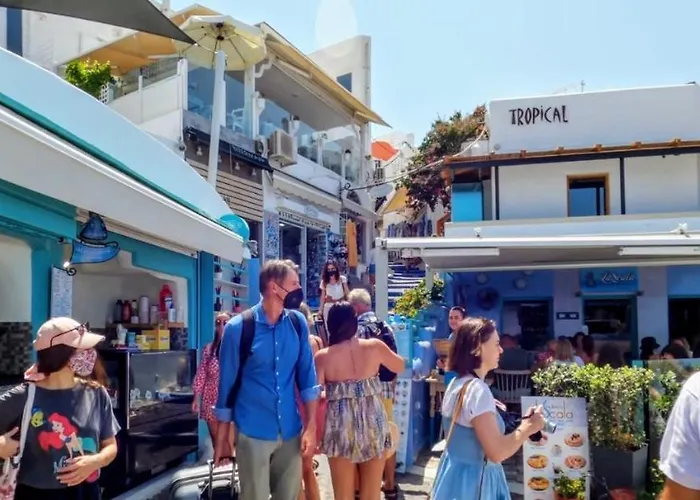 Отель Santorini Pleasure 3*