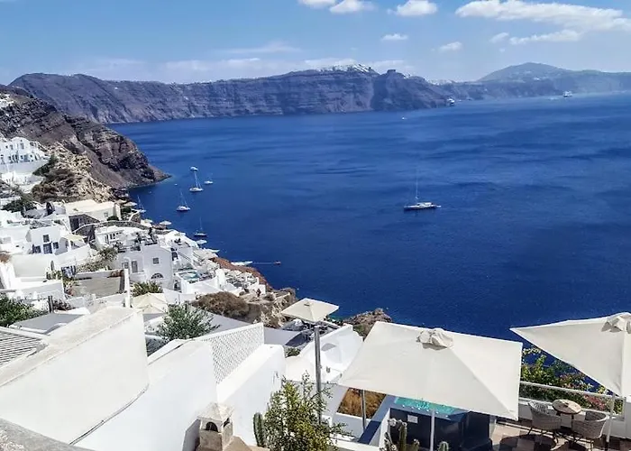 Santorini Pleasure 3* Fira (Santorini)